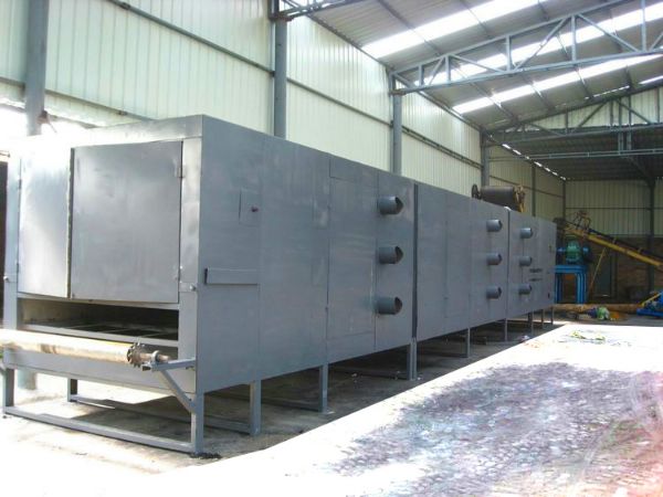 智能遠(yuǎn)紅外線(xiàn)電能烘干機(jī)